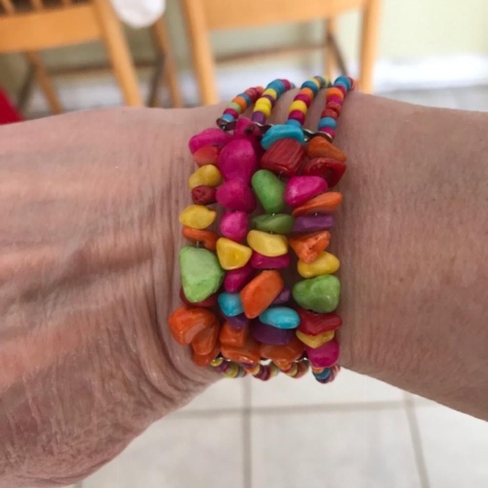 Beaded Wire Bracelet Open Back Festive Colors New - Picture 7 of 8